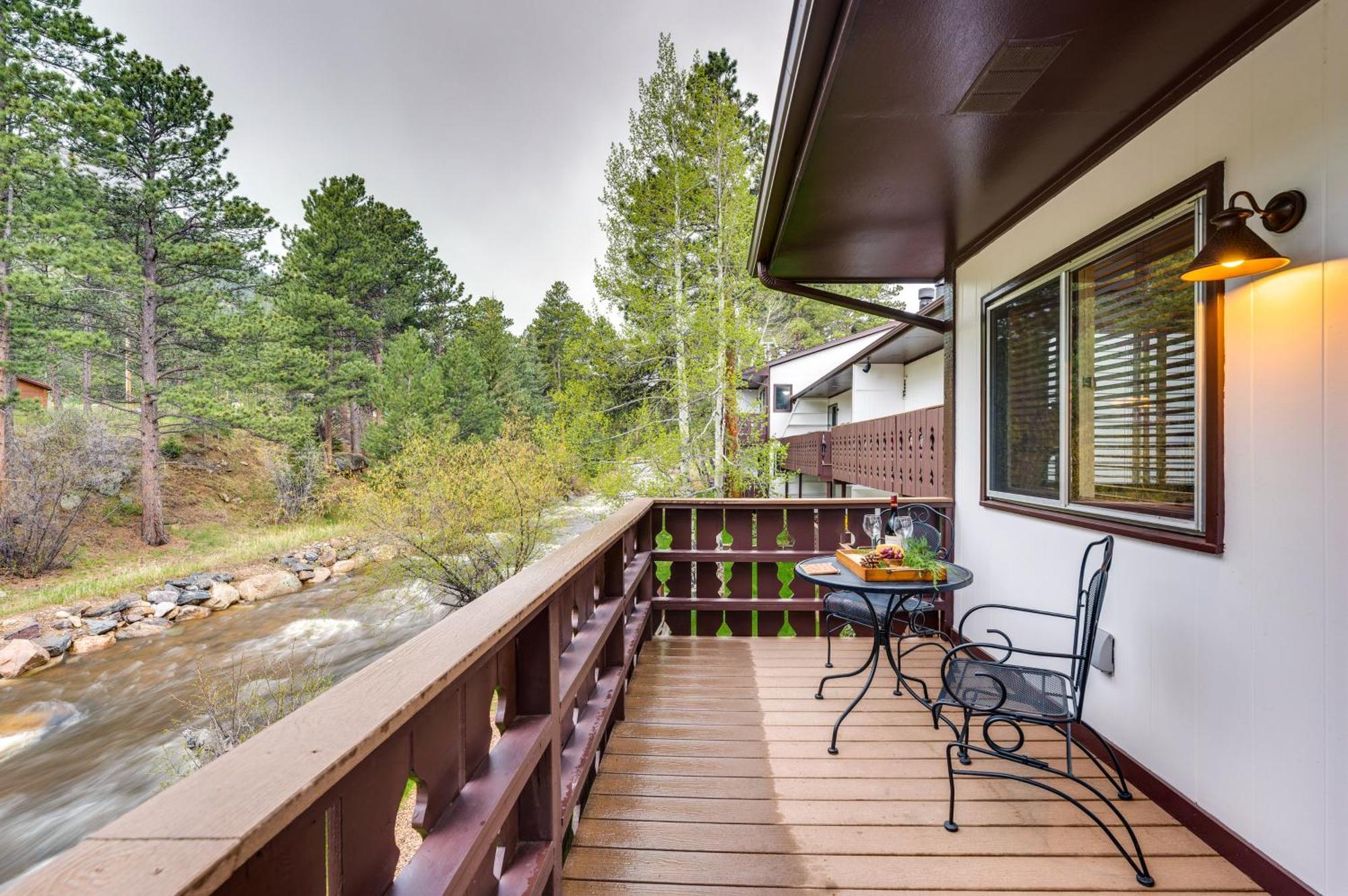 Estes Park Condo Rental Balcony With River Views! Exterior foto